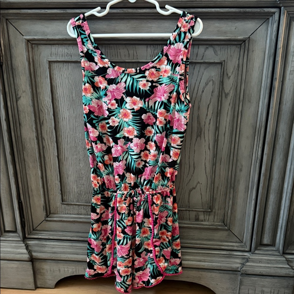 “No Tag” Never Worn Floral Sleeveless Romper Girls Size 7/8